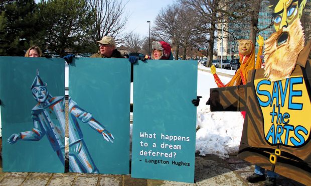 Kansas Protest, Arts, Tout